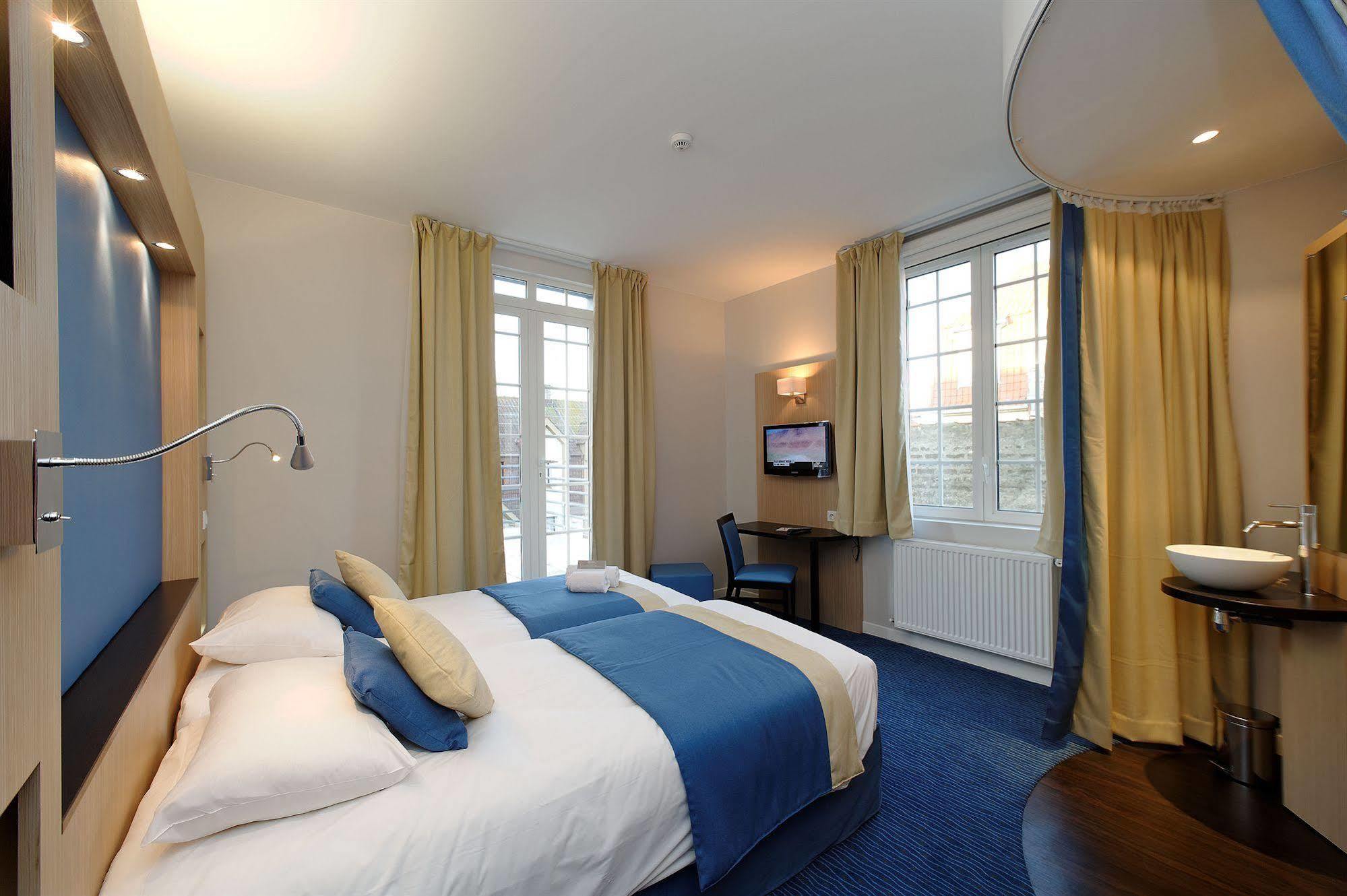 Castel Victoria Hotel Le Touquet Exterior photo